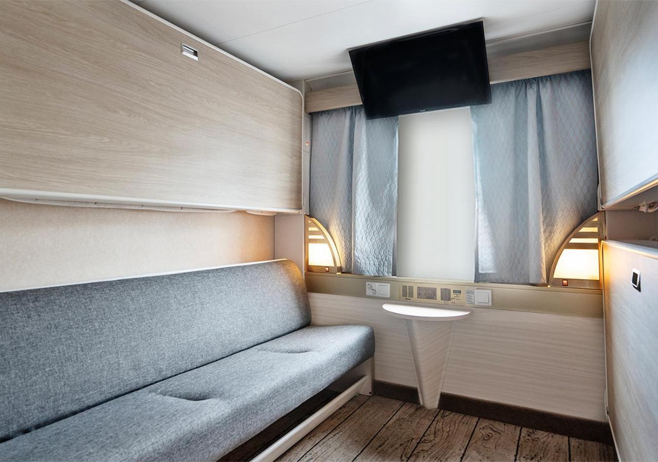 Viking Line Ferry Gabriella - One-Way Journey From Stockholm To Helsinki Hotel Kamer foto