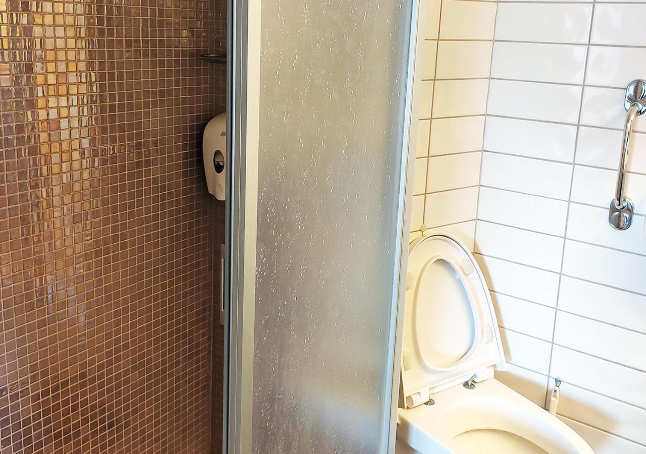 Viking Line Ferry Gabriella - One-Way Journey From Stockholm To Helsinki Hotel Kamer foto